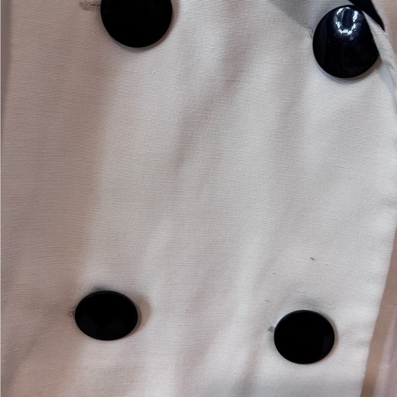 Women's Cream Blazer - Picture 4 of 4